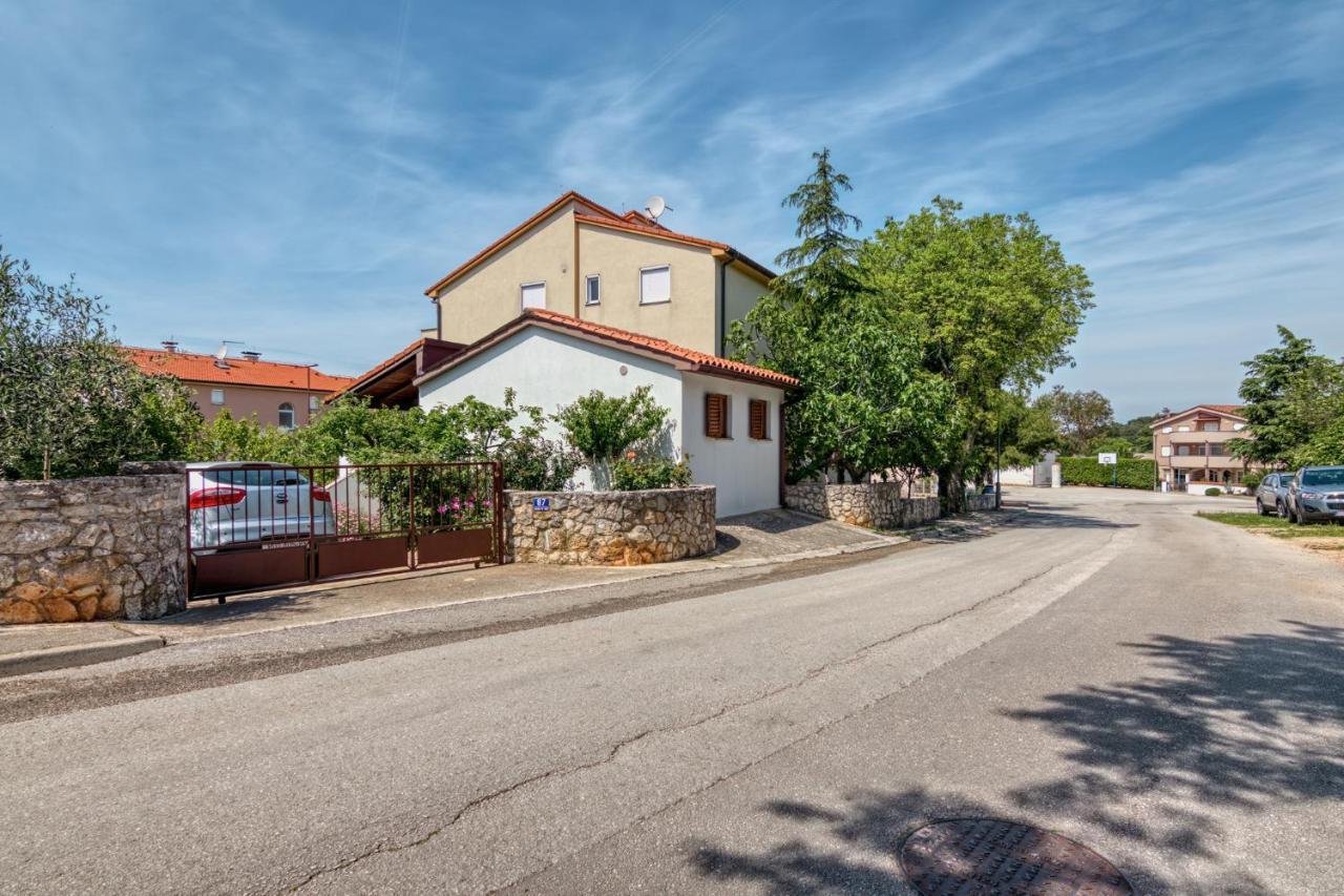 Apartmets Slavica 1644 Banjole Buitenkant foto